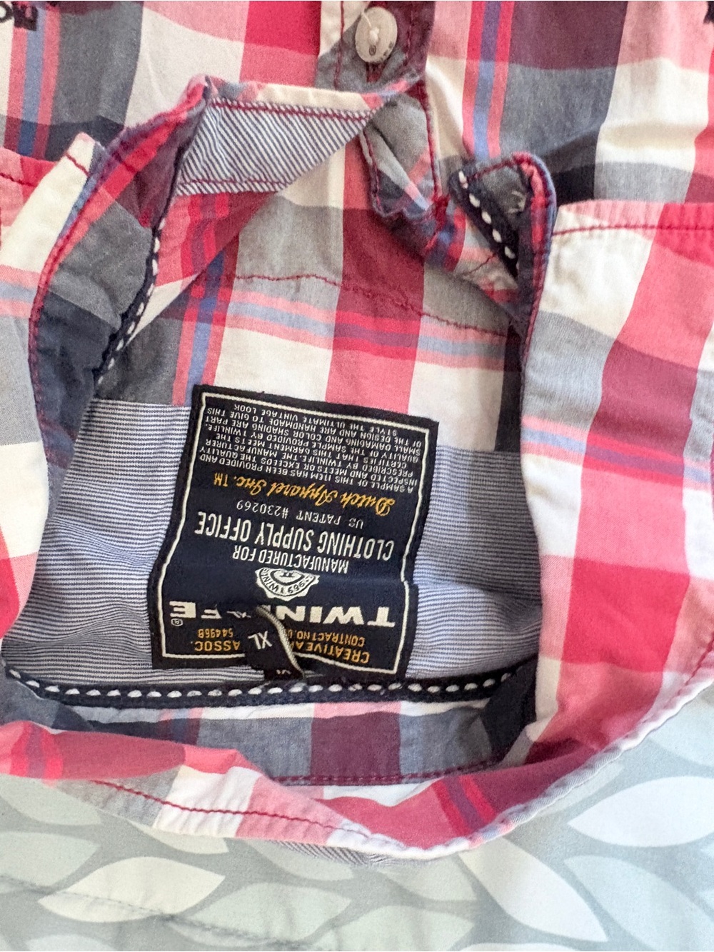 Men's Casual Button-Down Shirt in Pink Plaid